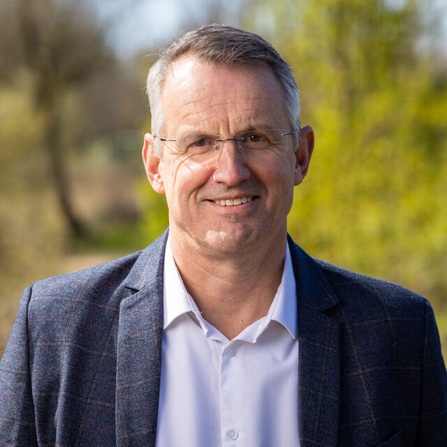 Portretfoto John Ebbelaar