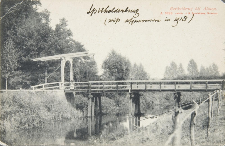 oude foto van de spitholterbrug in 1918