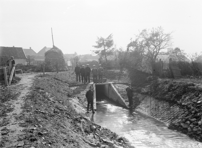 Zwart-wit foto uit het archief van de Oude Leerinkbeek.