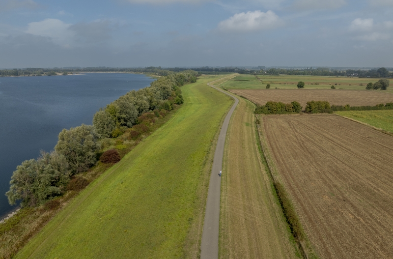 Dijk Tolkamer Pannerden vanuit de lucht