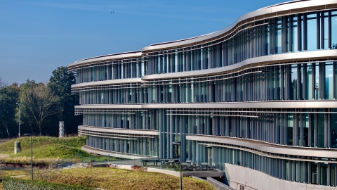De buitenkant van het kantoor van Waterschap Rijn en IJssel in Doetinchem